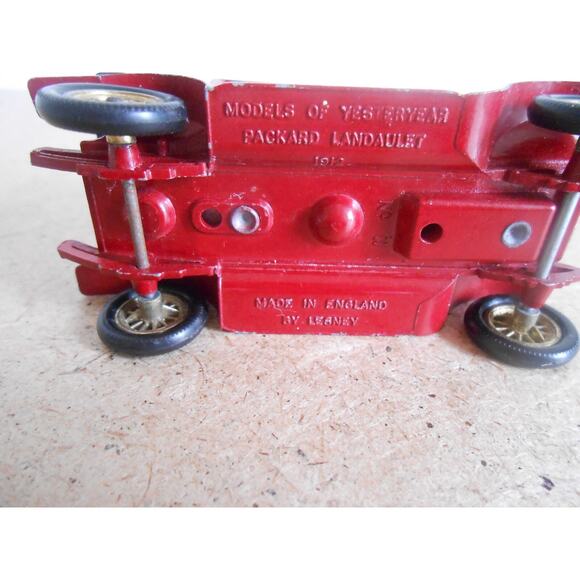 Models of Yesteryear By Lesney 1911 Ford Model T & 1912 Packard Landaulet - Picture 11 of 16